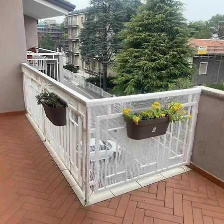 Appartamento Casa Adry Peschiera del Garda Exterior photo