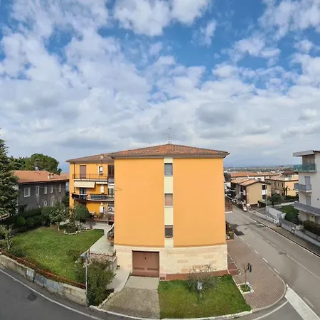 Appartamento Casa Adry Peschiera del Garda Exterior photo